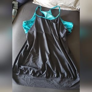 Old Navy women's workout top